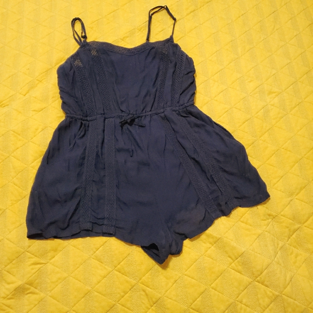 Short romper